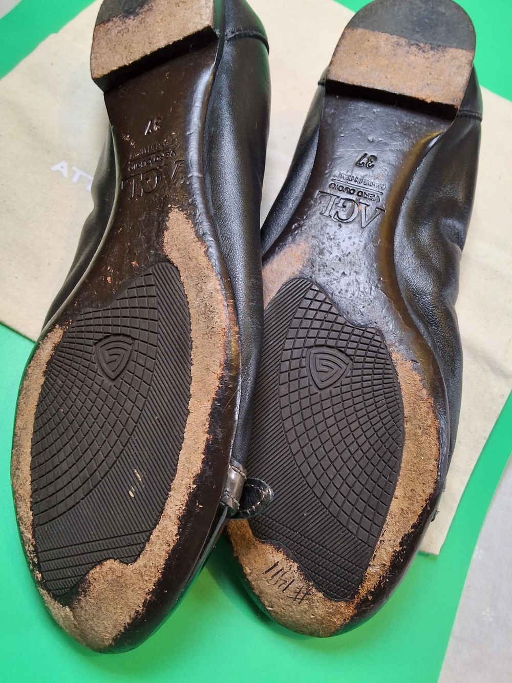 AGL Black Patent Leather Ballet Flats with Silver Buckle - Picture 9 of 14